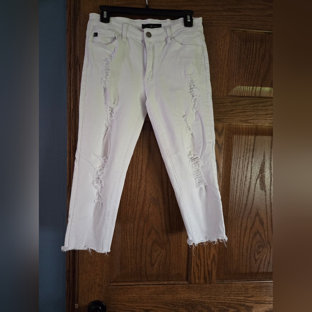 KanCan white cropped jeans Size  9 / 28 waist